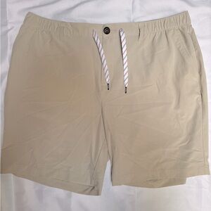 Chubbies Everywear - Performance Short The Khakinators 8” XXL